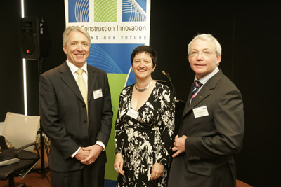 Launching the Your Building website: (L-R) James Shelvin, Department of Environment and Water Resources; Caroline Pidcock, ASBEC; Keith Hampson, Construction Innovation .